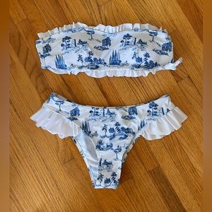 Printed ruffled bathing suited